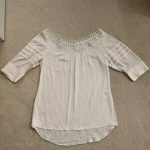 Elie Tahari Silk Cream Blouse